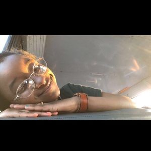 Meet your Posher, Nyla